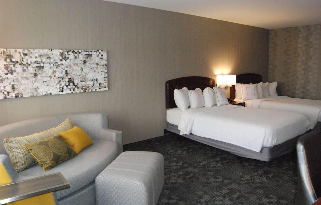 Courtyard By Marriot Cranbury South Brunswick Hotel Exterior photo